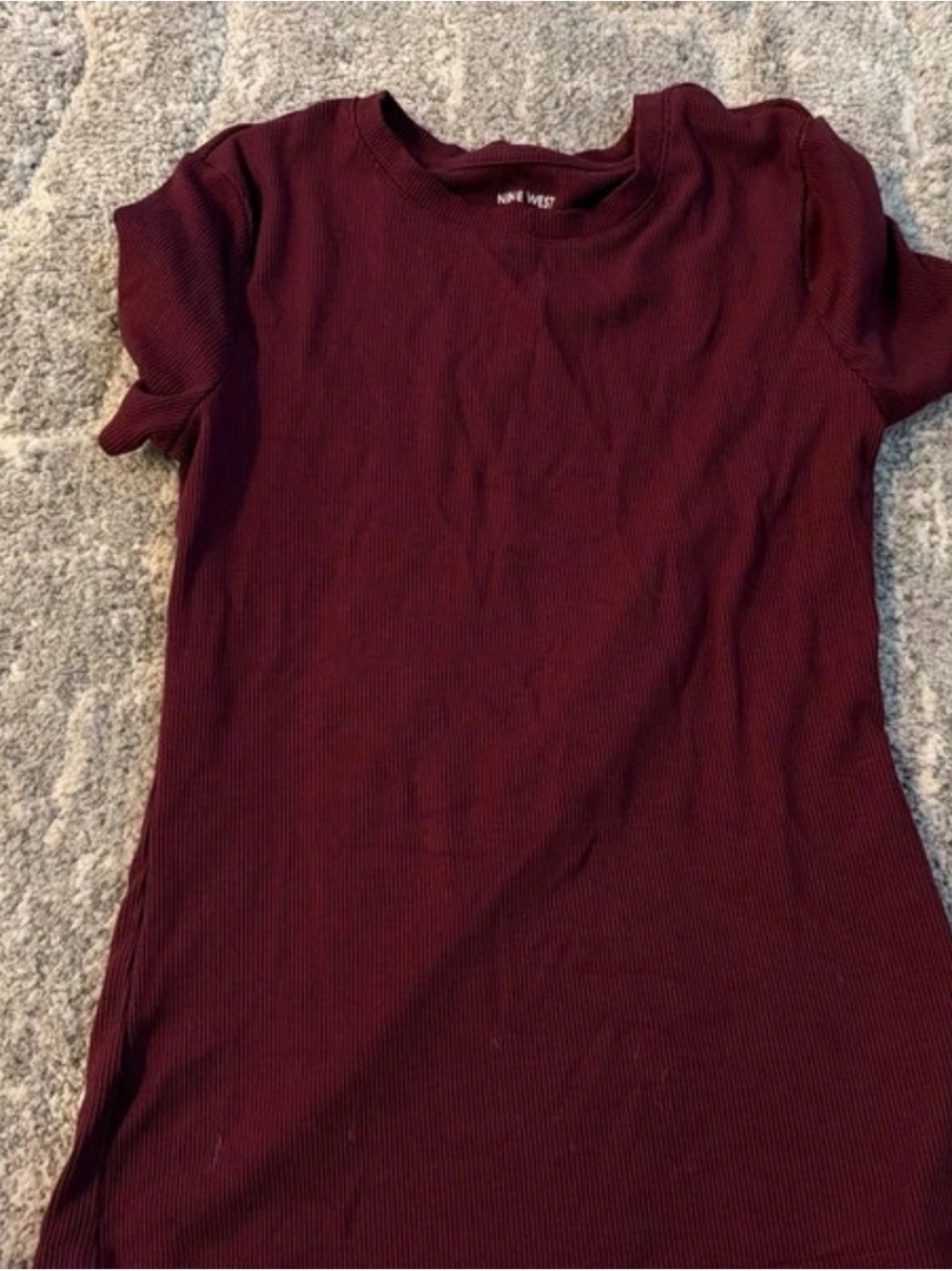Nine West Short Sleeve Ribbed Tee in Deep Wine